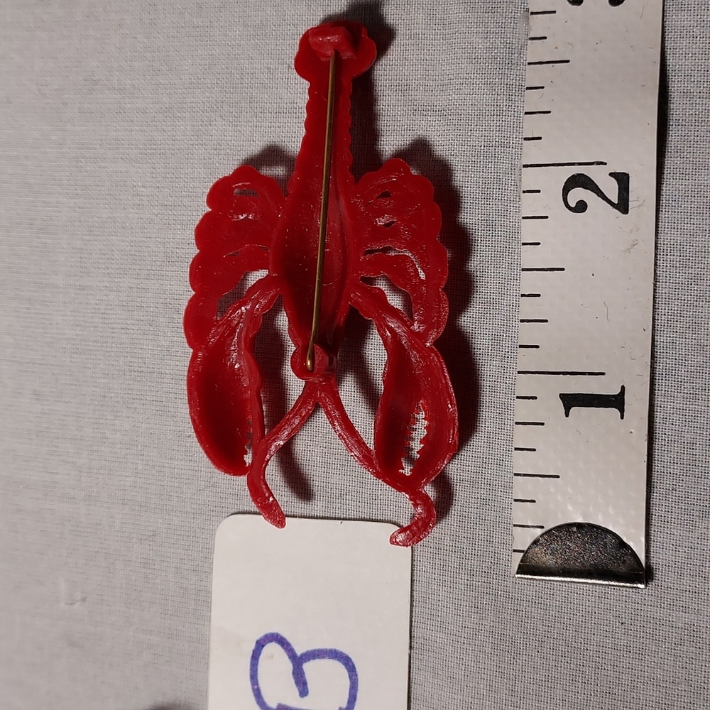 Vintage Lobster Souvenir Pins From Maine - Picture 6 of 6